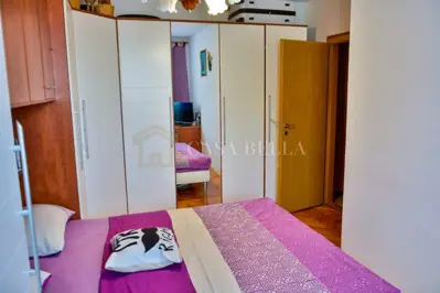 SENJ – Namješten 2S+DB u trećem redu do mora, s prekrasnim pogledom! - 13