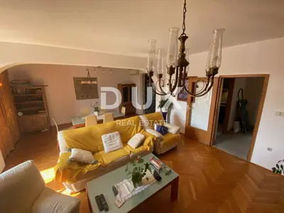 RIJEKA, CENTAR - freistehende alte einzigartige Villa in ausgezeichneter Lage - 2