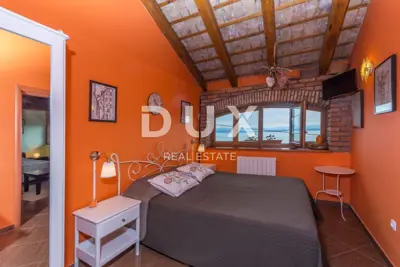 House 223 m², Poljane - sea view and pool - 9