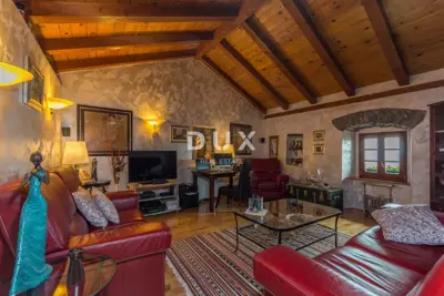 House 223 m², Poljane - sea view and pool - 3