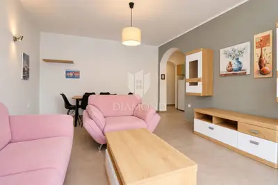 Pula, Moderne Wohnung mit zwei Schlafzimmern und Pool - 2