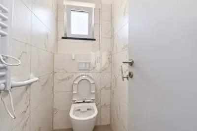 Pula, Moderne Wohnung mit zwei Schlafzimmern und Pool - 8