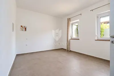 Pula, Moderne Wohnung mit zwei Schlafzimmern und Pool - 5