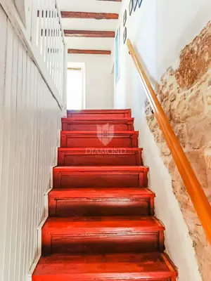 Kuća 300 m², Režanci - potpuno renovirana i namještena - 15