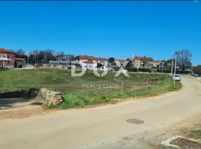 Poreč, Kaštelir, plot 700 m², building permit, for a villa with basement - 7