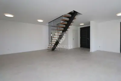 Wohnung zum Kauf in Crikvenica, 150 m² - 5
