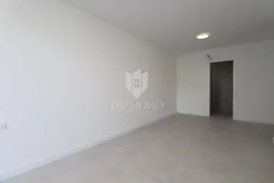 Wohnung zum Kauf in Crikvenica, 150 m² - 13