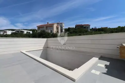 Wohnung zum Kauf in Crikvenica, 150 m² - 7
