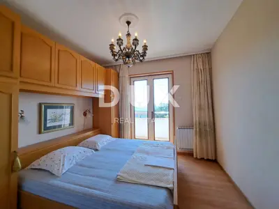 Wohn- und Geschäftsgebäude 542 m², Pobri - Meerblick - 22