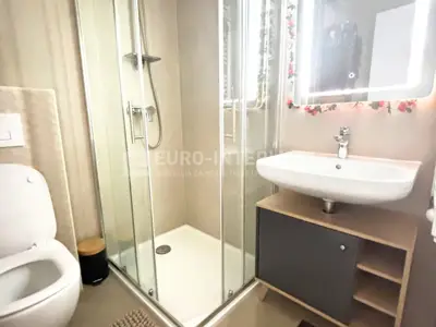 Zagreb, Lovinčićeva ul. , 2-room apartment 60 m², balcony + garage parking space, for rent - 7