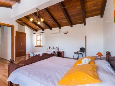 Haus 230 m², Beram bei Pazin - ruhige Lage und großer Hof - 4