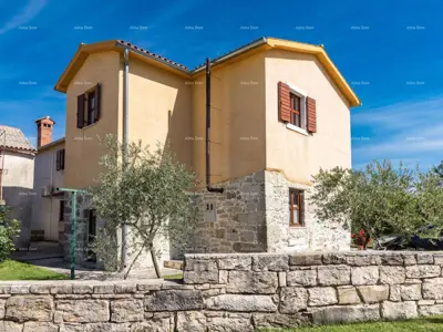 Kuća 230 m², Beram kod Pazina - mirna lokacija i veliko dvorište