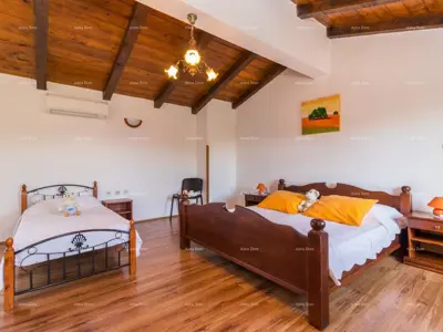 Haus 230 m², Beram bei Pazin - ruhige Lage und großer Hof - 3