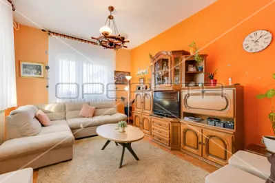 House 300 m², Donji Dragonožec, quiet family location - 18