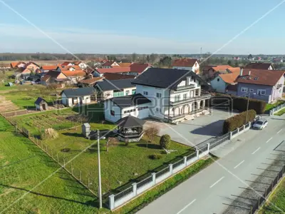 House 300 m², Donji Dragonožec, quiet family location - 2