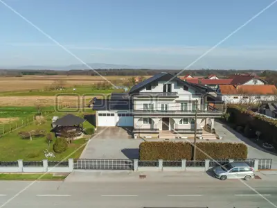House 300 m², Donji Dragonožec, quiet family location - 3