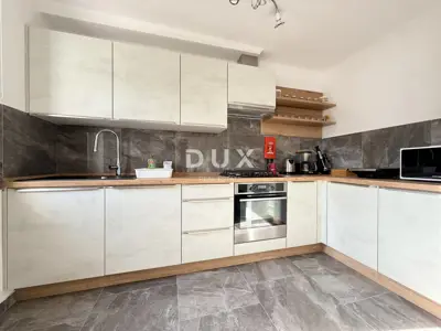 House for sale in Čavle, 350 m² - 3