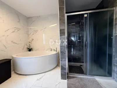 House for sale in Čavle, 350 m² - 22