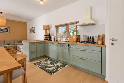 Villa 167 m², Svetvinčenat - Pool und überdachte Terrasse - 5