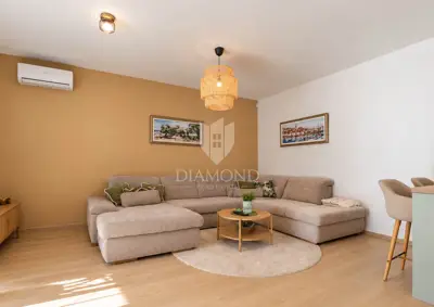 Villa 167 m², Svetvinčenat - Pool und überdachte Terrasse - 7