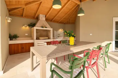 Villa 167 m², Svetvinčenat - Pool und überdachte Terrasse - 18