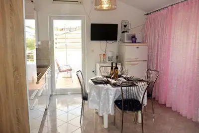 House for sale in Ravni, 77 m² - 16