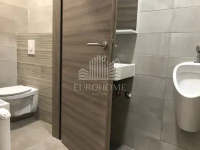 Poslovni prostor 68 m², Sveta Klara, 4 parkirna mjesta - 8