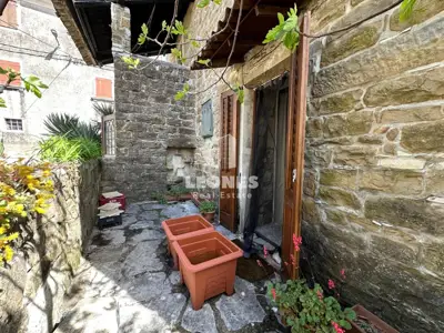 Steinhaus in Momjan, erhalten und authentisch - 14