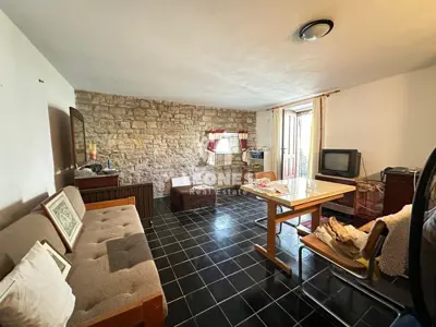 Steinhaus in Momjan, erhalten und authentisch - 9