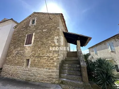Steinhaus in Momjan, erhalten und authentisch - 2
