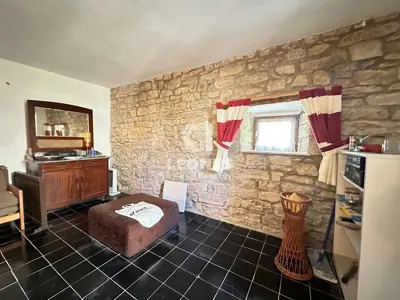 Steinhaus in Momjan, erhalten und authentisch - 13