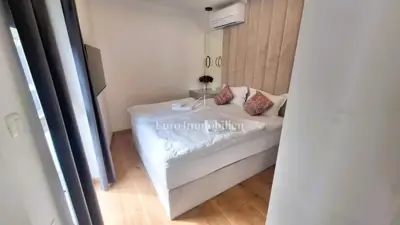 Apartman s bazenom na prestižnoj lokaciji! - 14