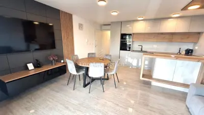 Apartman s bazenom na prestižnoj lokaciji! - 9