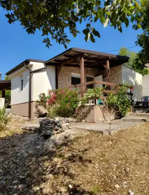 House 53 m², Kavran, sea view and quiet location