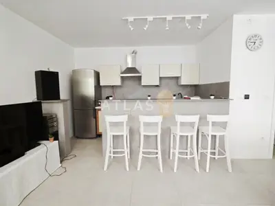 Stan 53 m², Marčelji - novogradnja s okućnicom i balkonom - 4