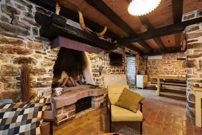 Pazin, surrounding area, stone beauty with two pools - 15