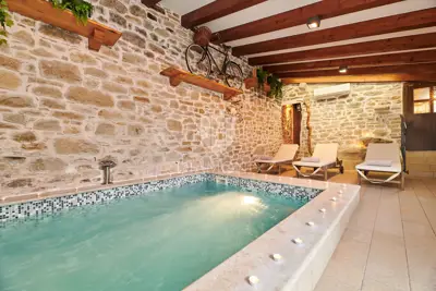 Pazin, surrounding area, stone beauty with two pools - 20