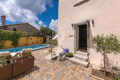 Pazin, surrounding area, stone beauty with two pools - 5