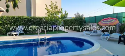 House, Trogir, 180 m², 1 100 000 € - 3