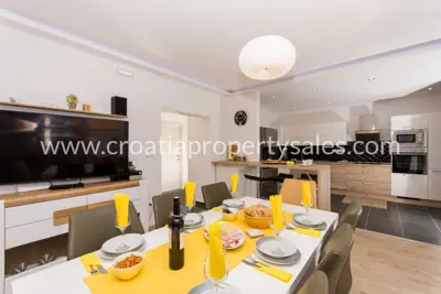 House, Trogir, 180 m², 1 100 000 € - 4