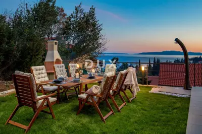 Ičići, vila s bazenom, 350 m², dugoročni najam - 16