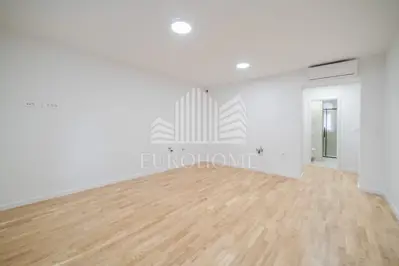 Stan 34 m², Staro Trnje - kompletno adaptiran - 5