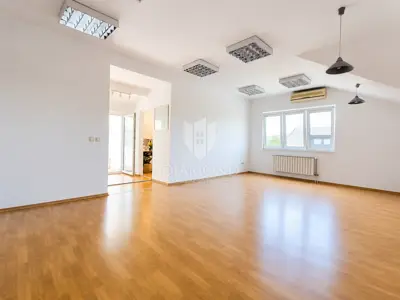 Samobor- postran stan, 91.75 m², prodaja - 12