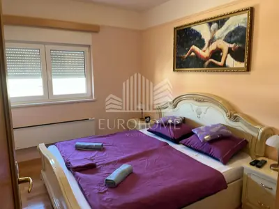 Zadar-Bibinje, dugoročan najam, trosoban stan, 50m od mora - 11