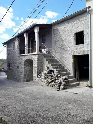 Haus 180 m², Motovun - Rohbau in der Nähe des Zentrums