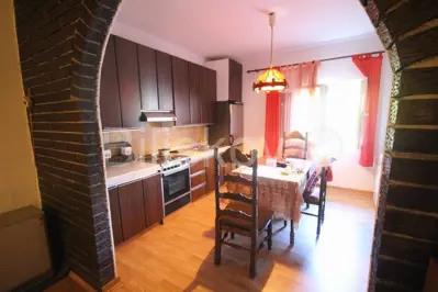 House 200 m², Tugare near Omiš, 4 bedrooms and 2 terraces - 8