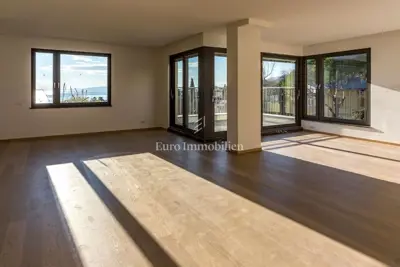 Apartment 143 m², Opatija - Centar, sea view