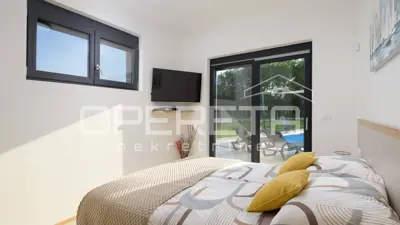 House 197 m², Rovinj - heated pool and summer kitchen - 15