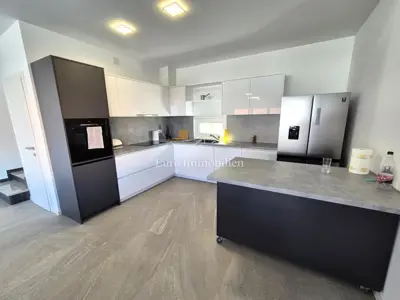 Doppelhaushälfte 156 m², Malinska, Pool und Gartenanlage - 9