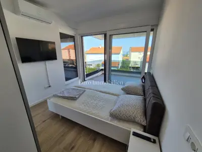 Doppelhaushälfte 156 m², Malinska, Pool und Gartenanlage - 14